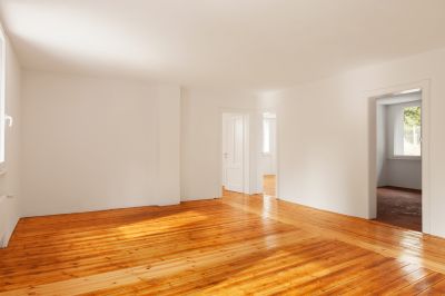 Pine Floor Refinishing in Overland Park, KS